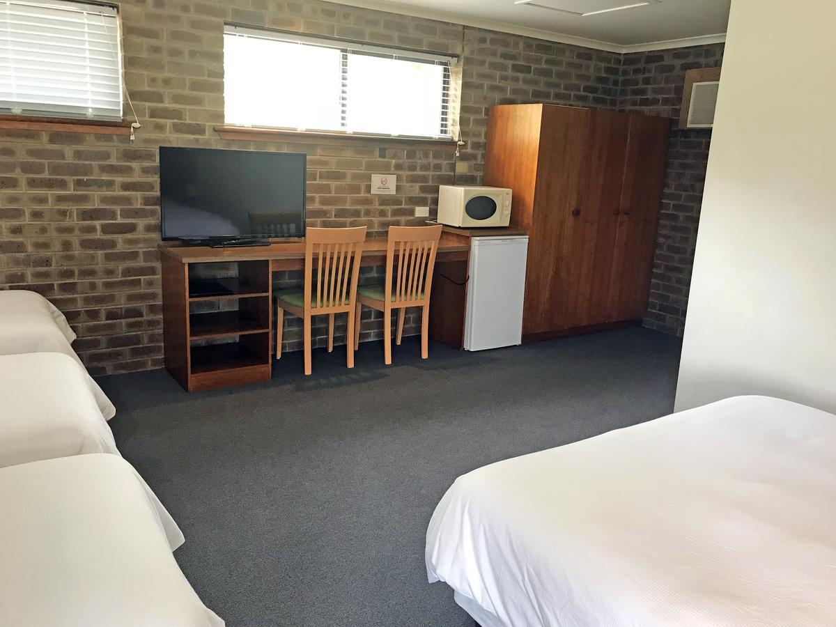 Lake Albert Motel Meningie Экстерьер фото